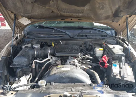 2005 Dodge Dakota Slt z USA, uszkodzony, nr VIN 1D7HE42K15S214328